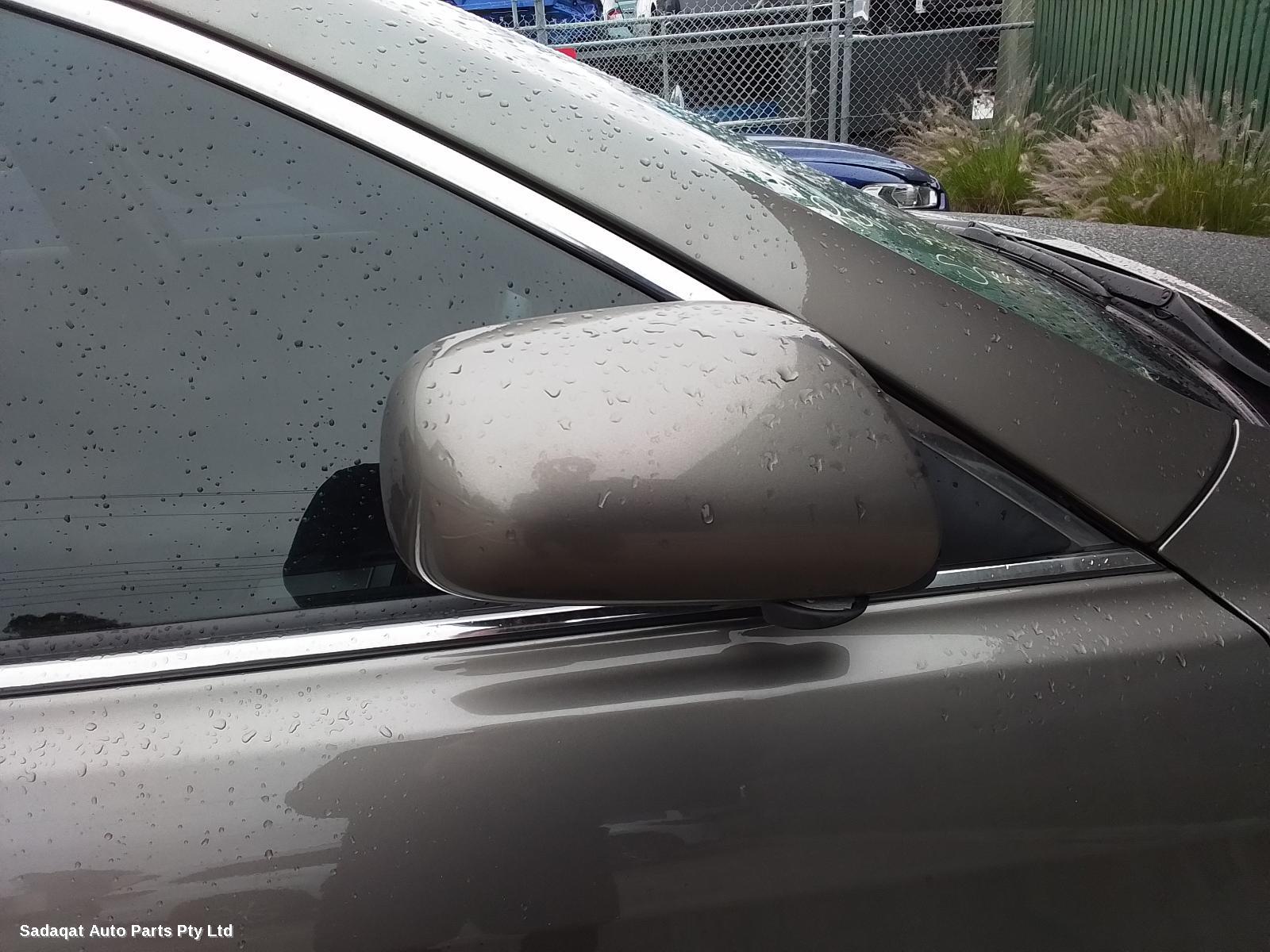 Toyota Camry Right Door Mirror