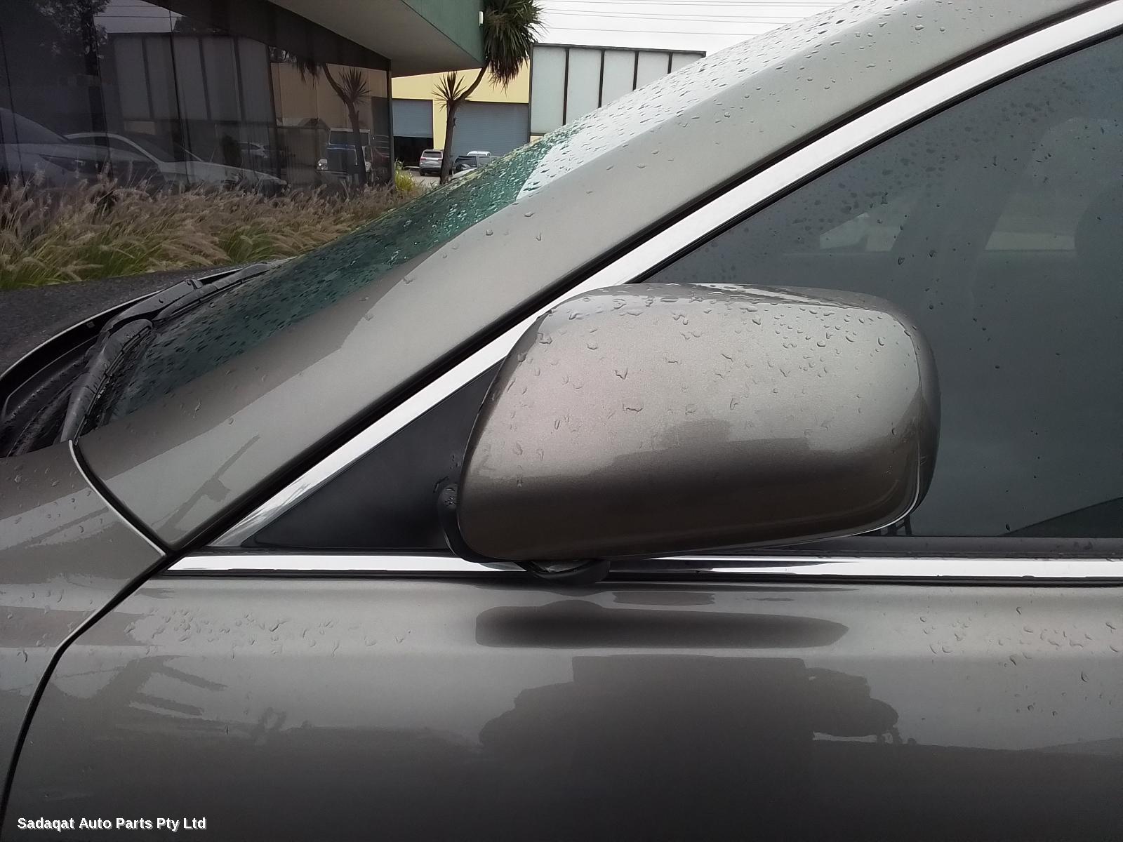 Toyota Camry Right Door Mirror