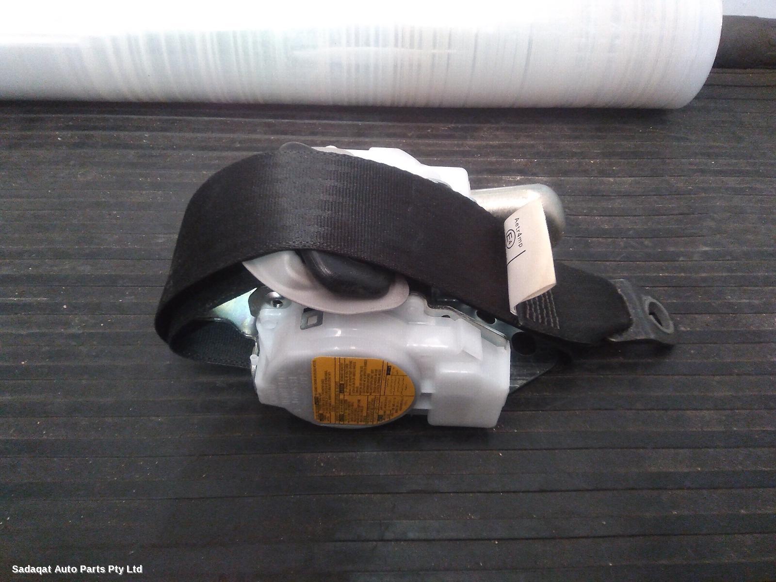 Lexus Is250/is250c Seatbelt/stalk