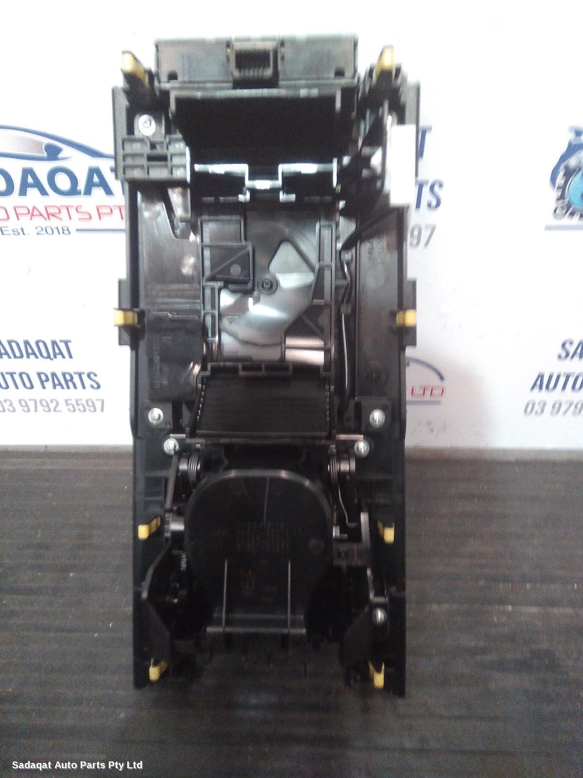 Lexus Is250/is250c Gear Stick/shifter