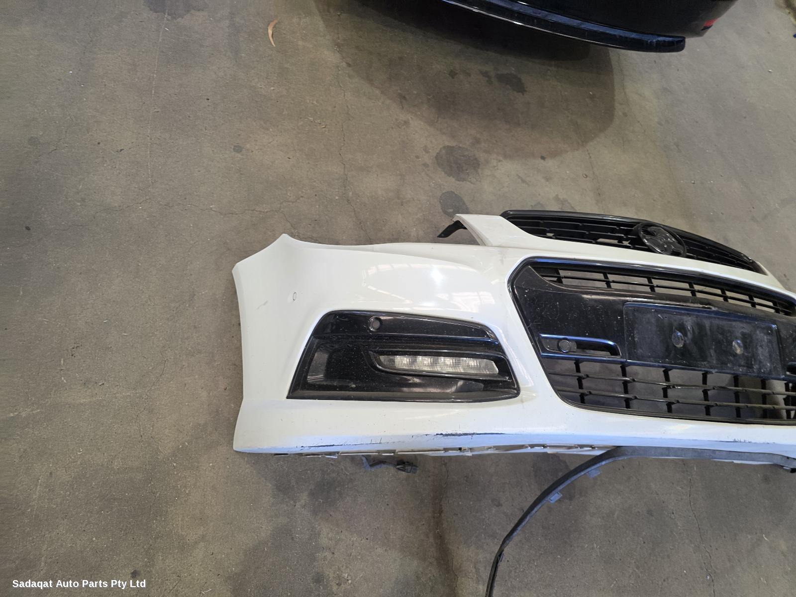 Holden Commodore Front Bumper