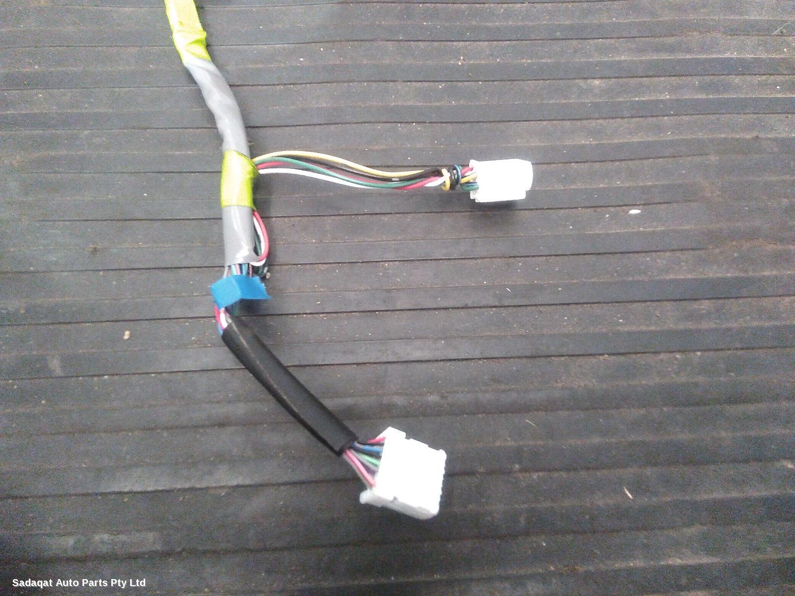 Lexus Es Series (13-) Left Door Mirror