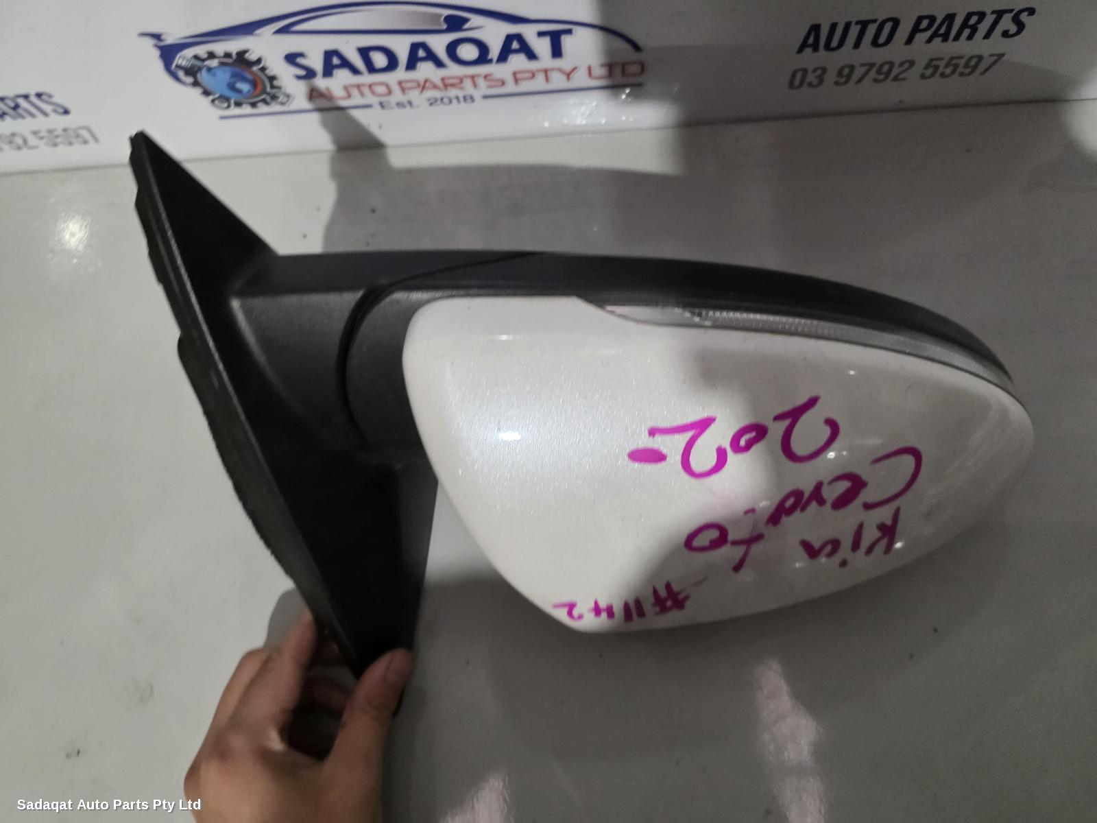 Kia Cerato Right Door Mirror