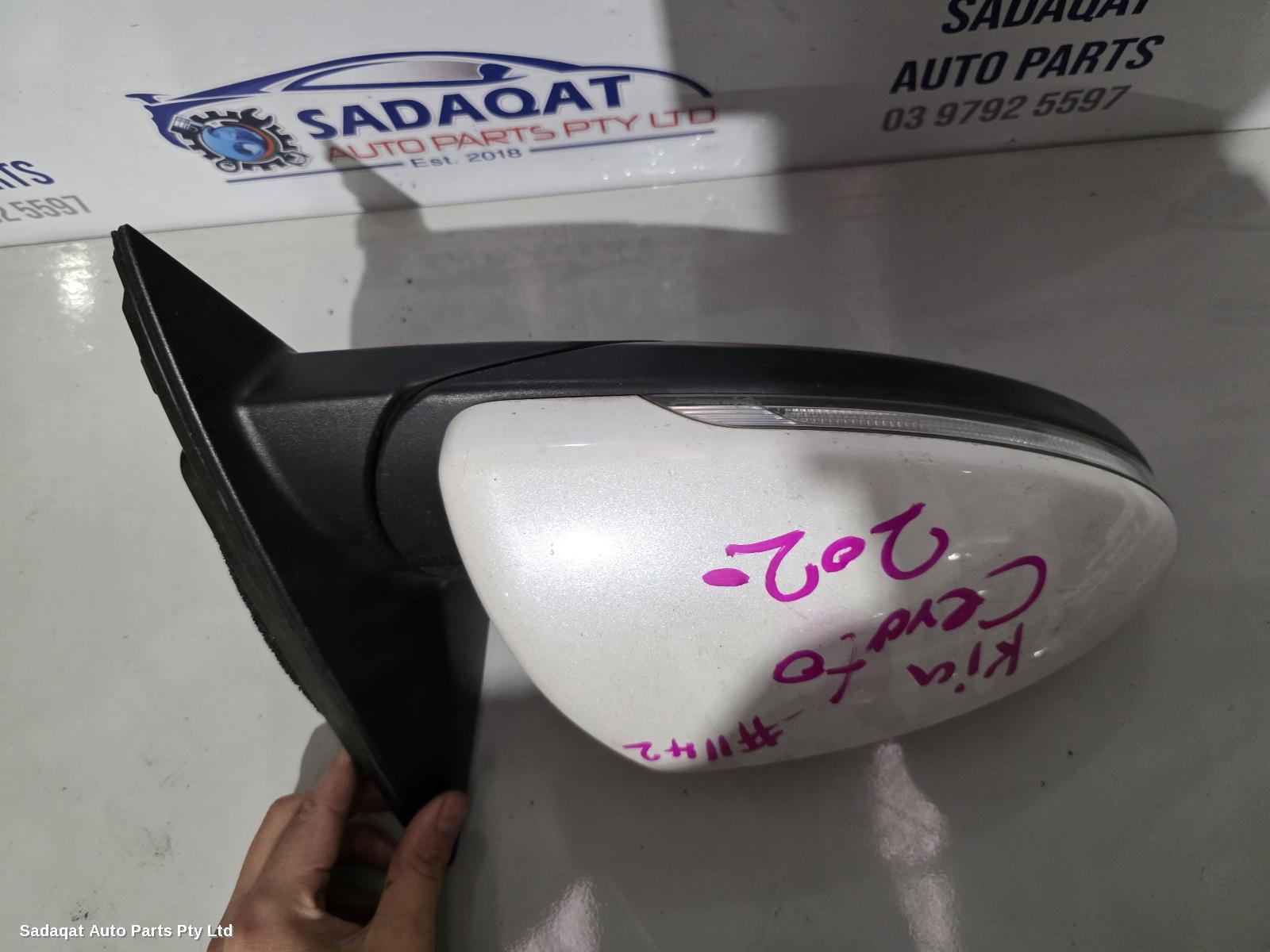 Kia Cerato Right Door Mirror