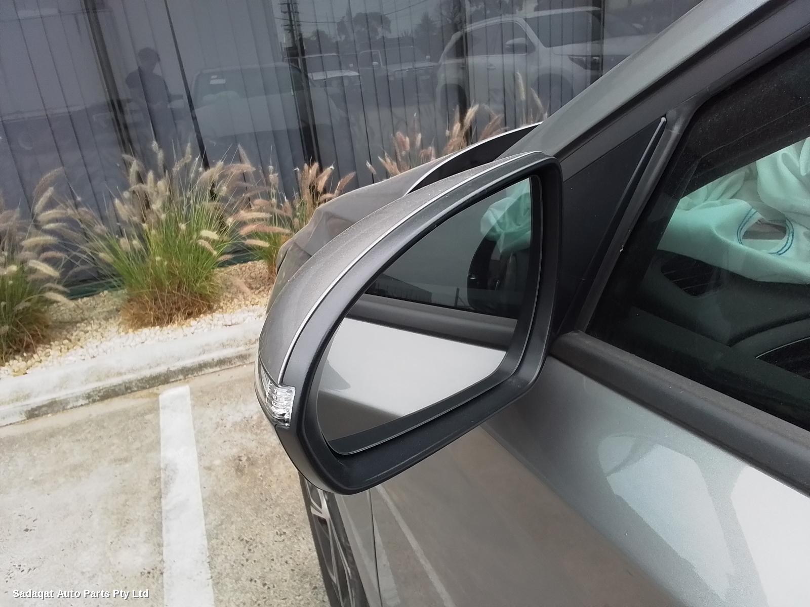 Hyundai I30 Right Door Mirror