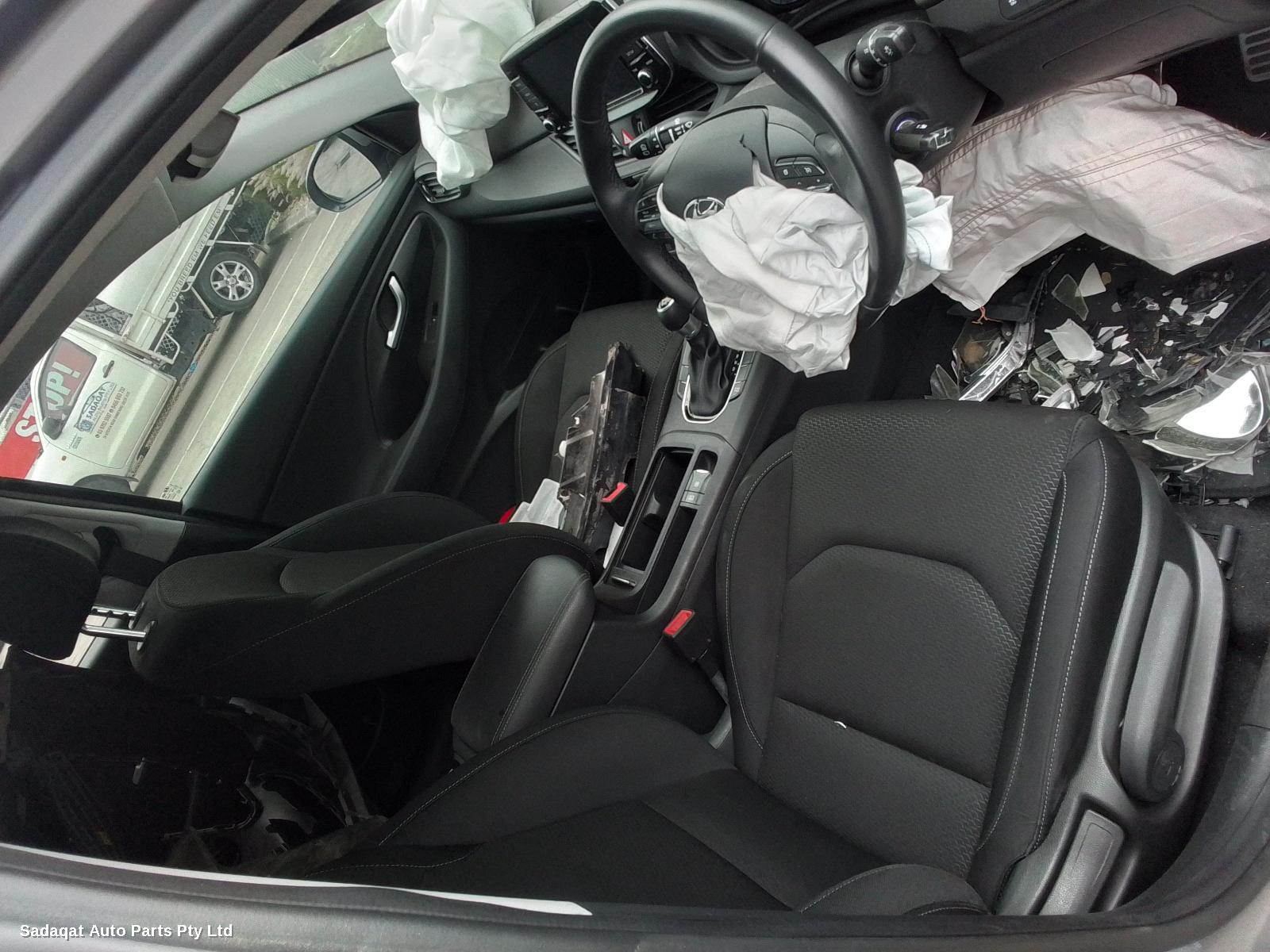 Hyundai I30 Right Door Mirror