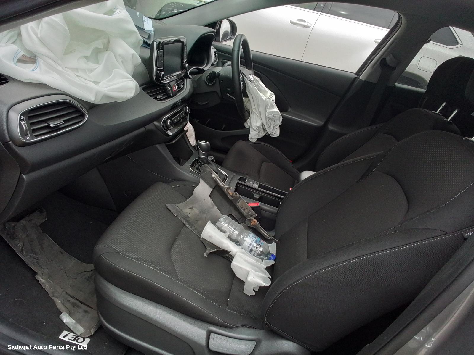 Hyundai I30 Right Door Mirror