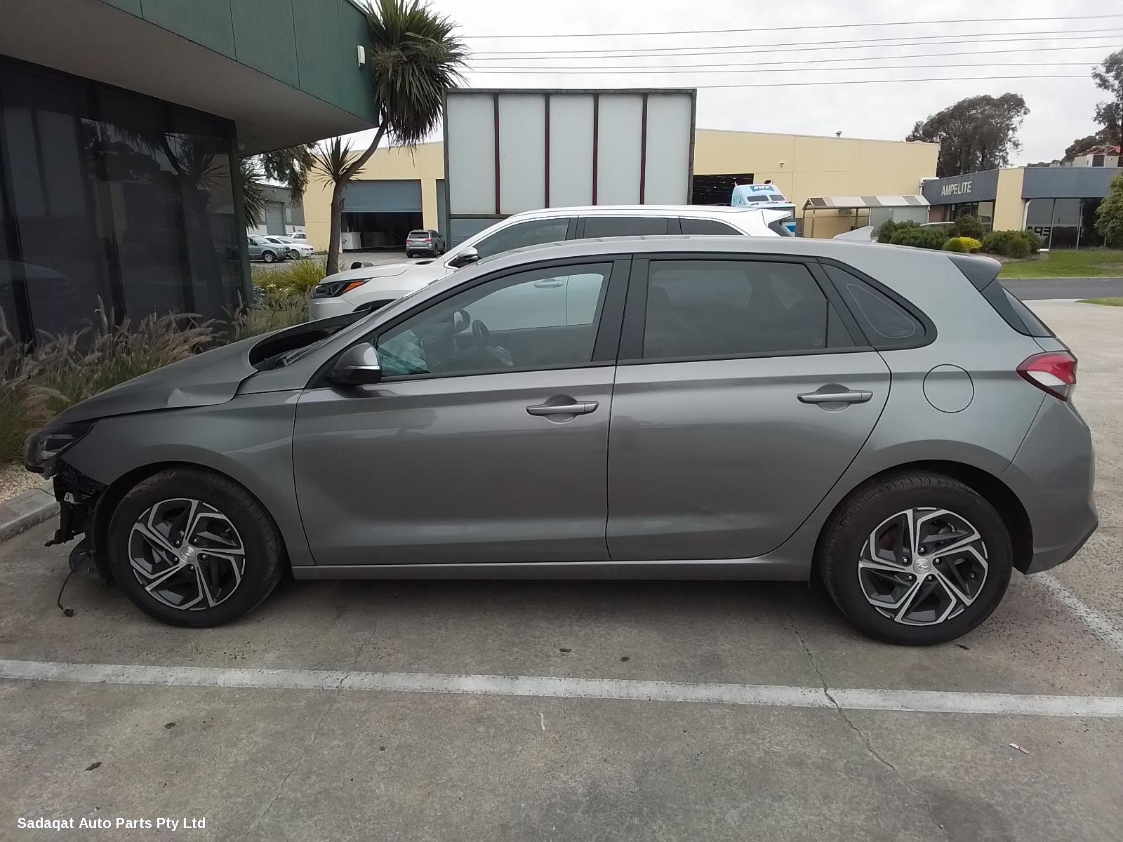 Hyundai I30 Right Door Mirror