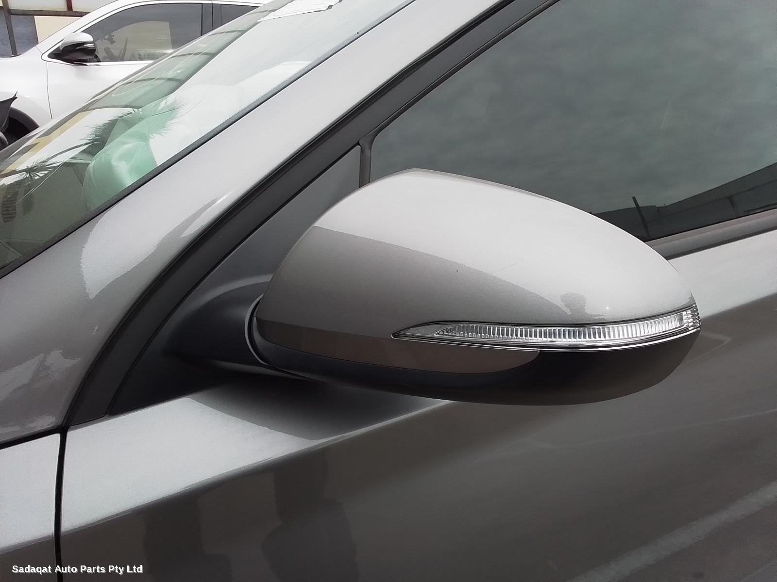 Hyundai I30 Right Door Mirror