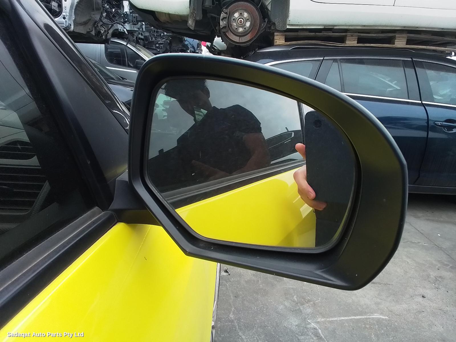 Suzuki Swift Side Step/skirt