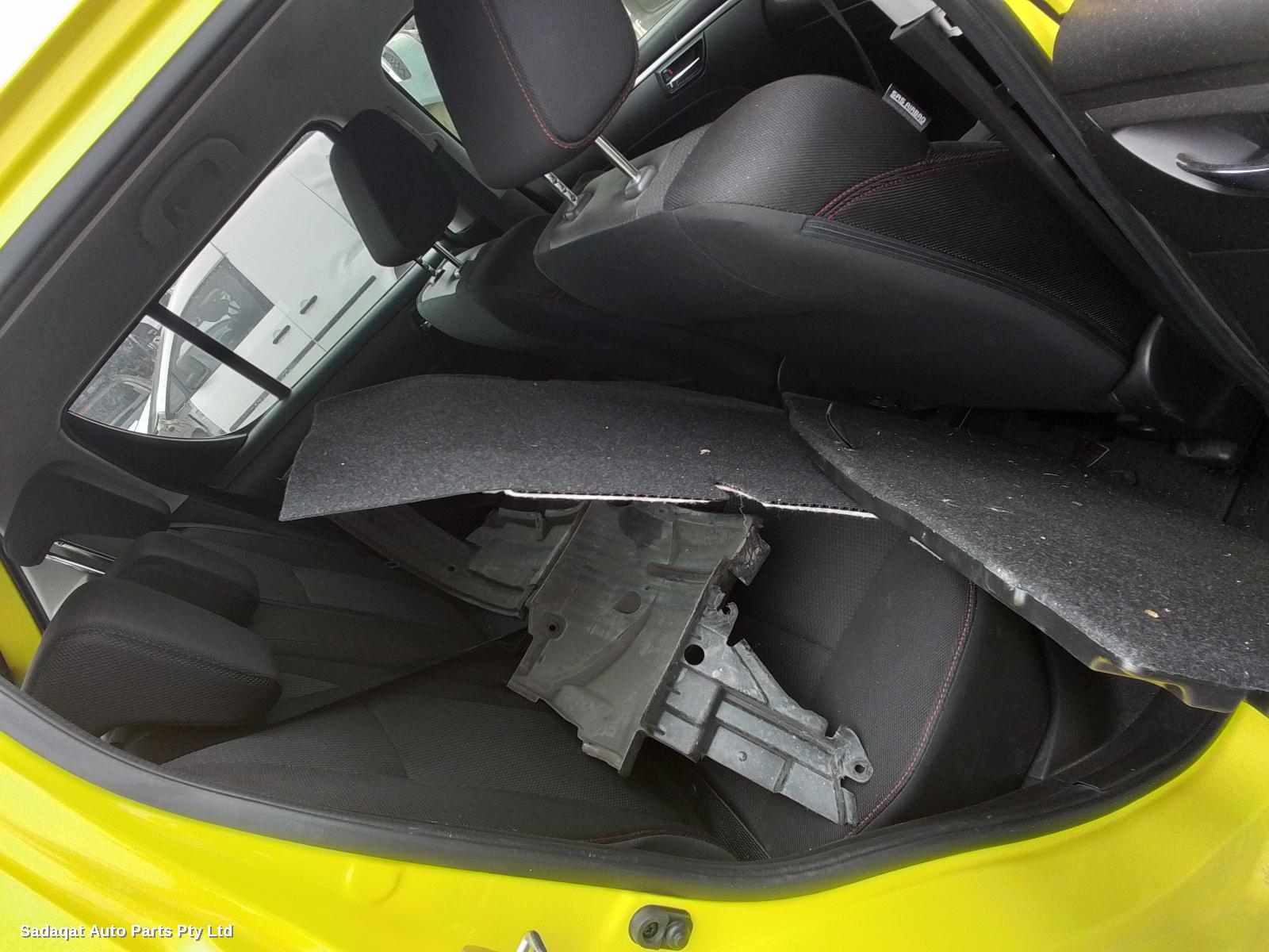 Suzuki Swift Side Step/skirt