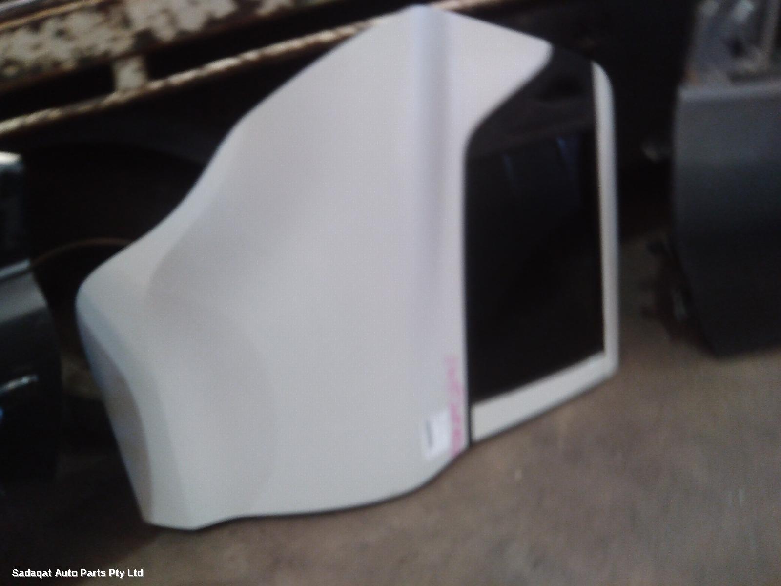 Suzuki Swift Right_rear_door_sliding