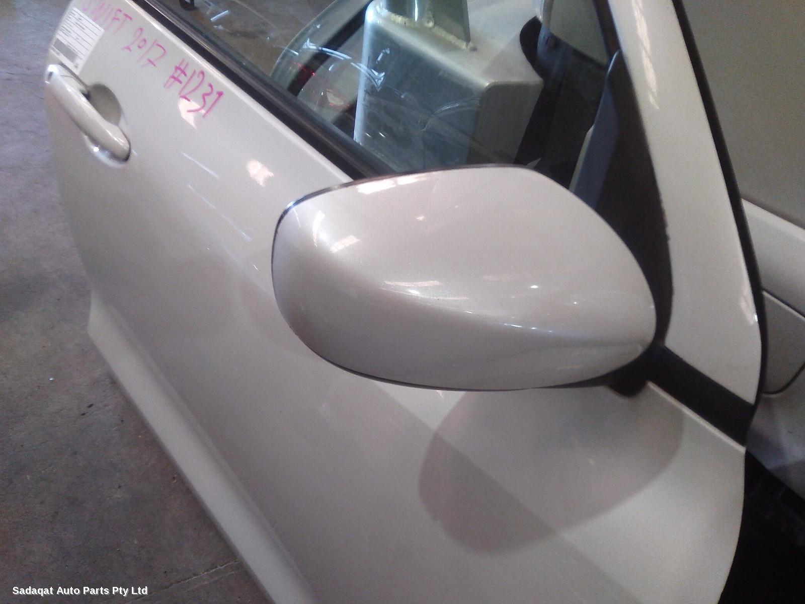 Suzuki Swift Right Door Mirror