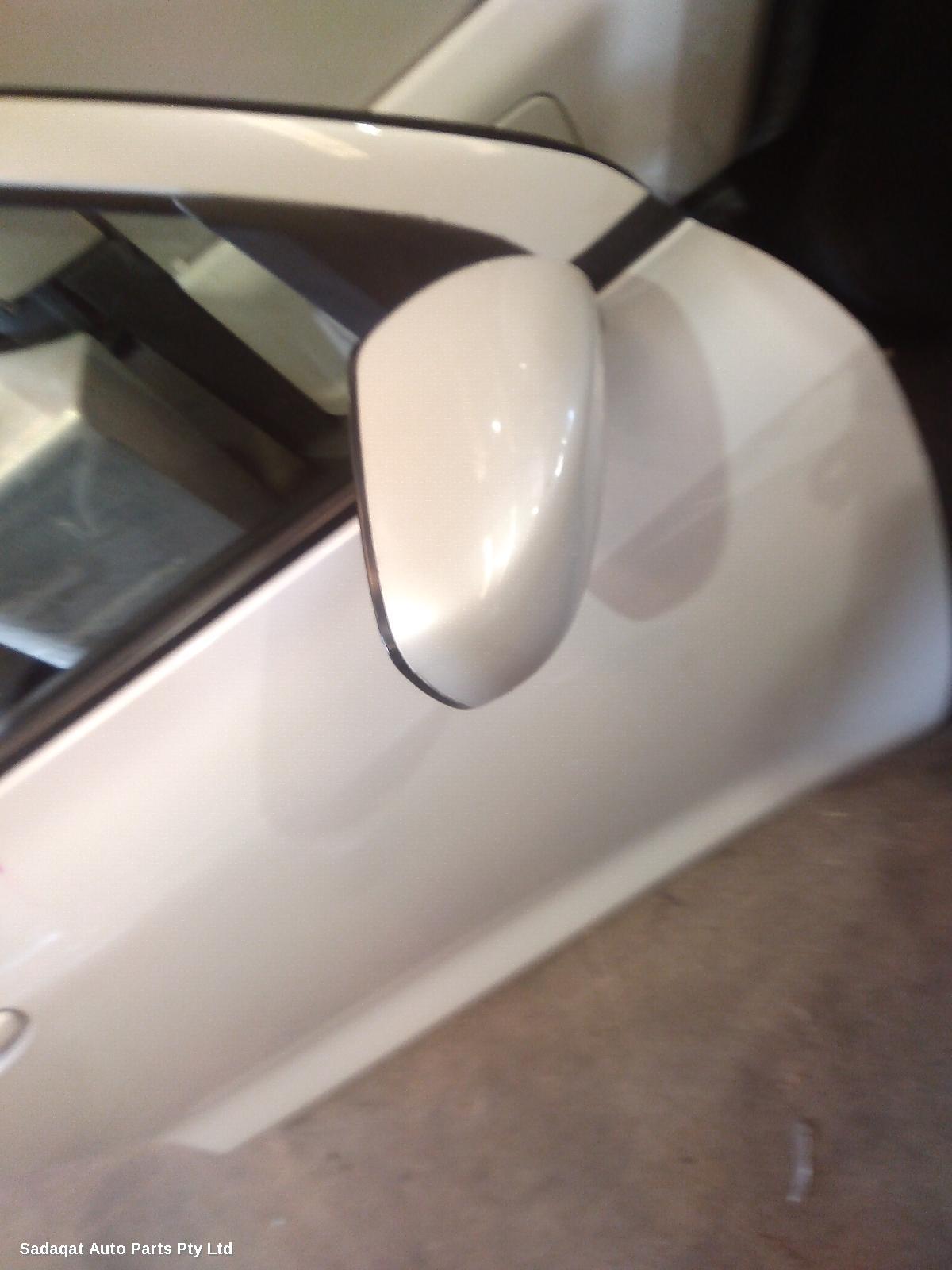 Suzuki Swift Right Door Mirror