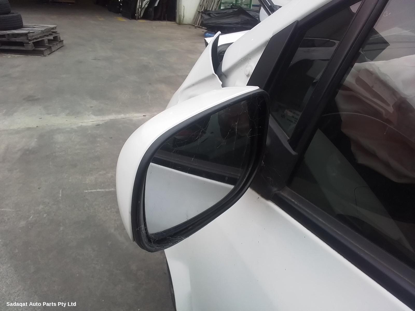 Toyota Yaris Washer Bottle