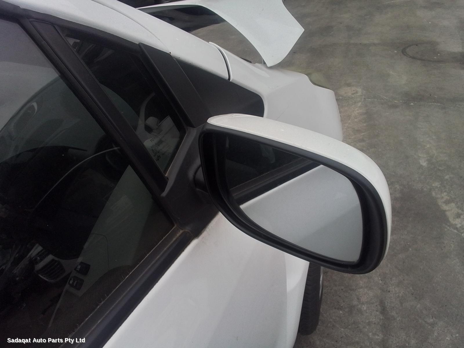 Toyota Yaris Washer Bottle