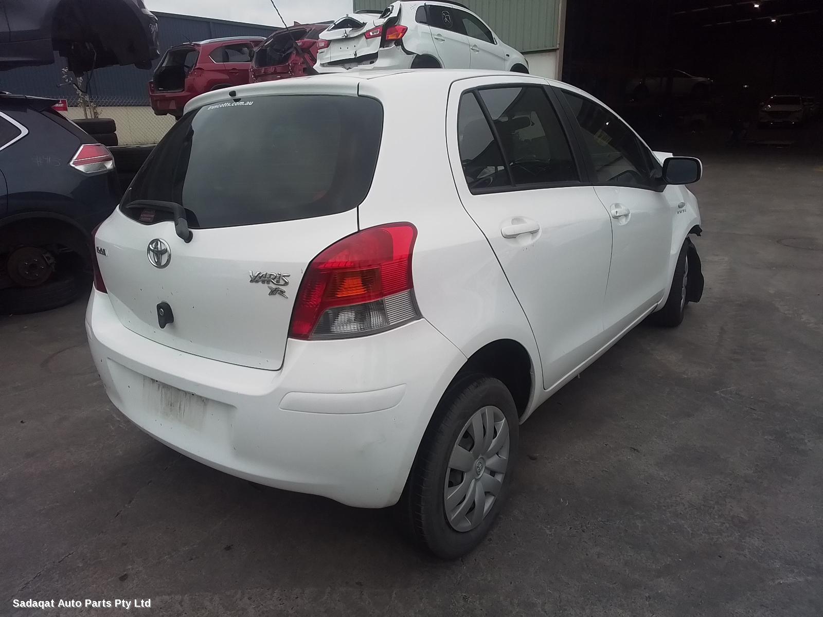 Toyota Yaris Washer Bottle