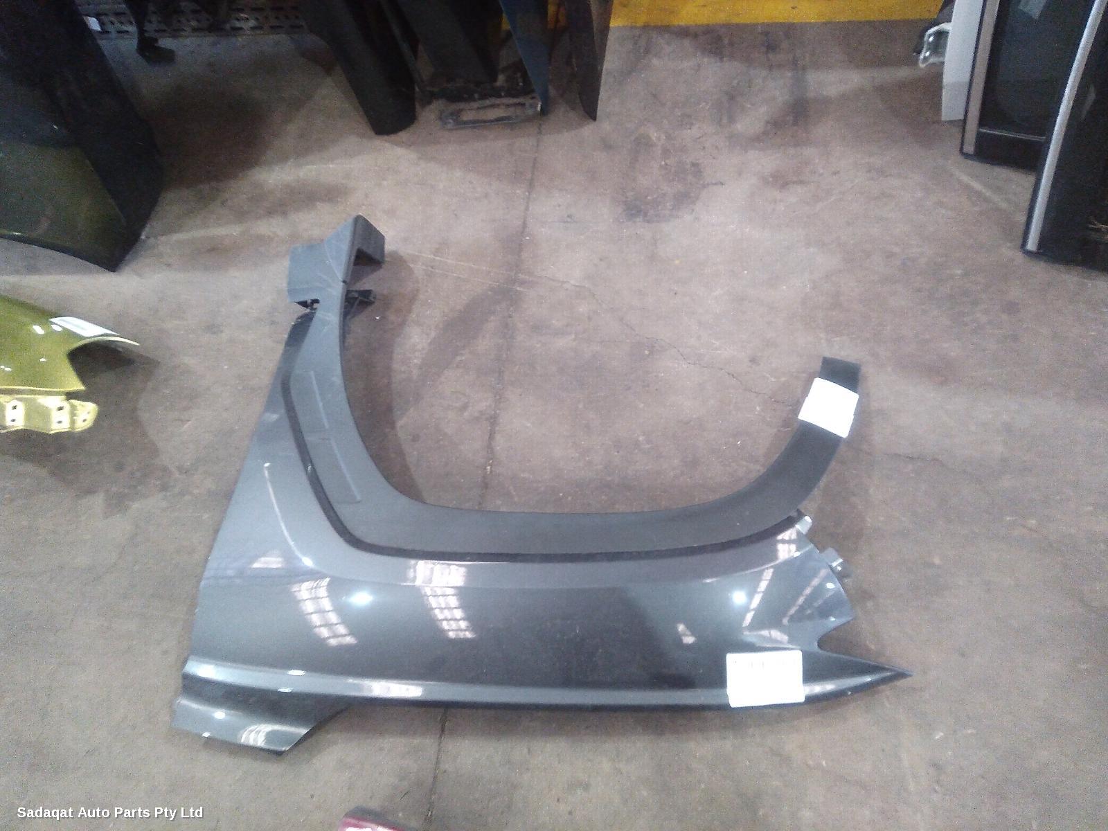 Hyundai Tucson Left Guard