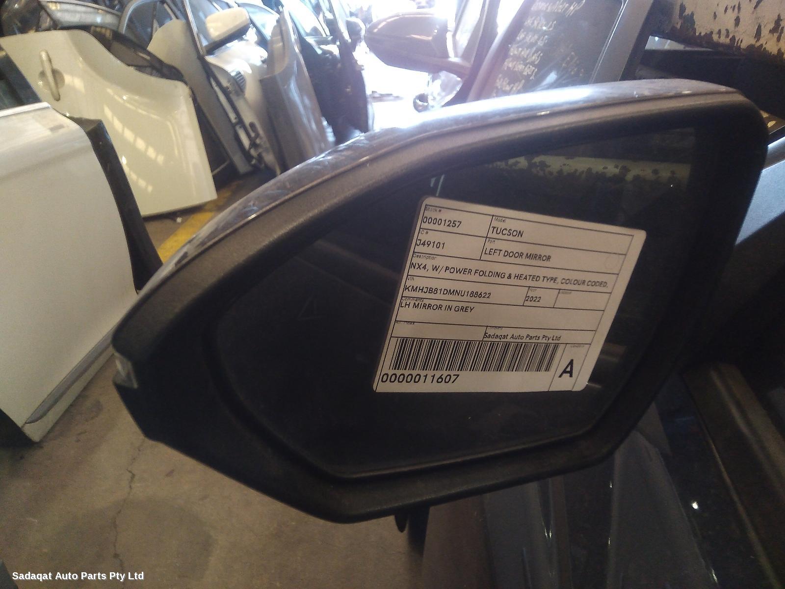 Hyundai Tucson Left Door Mirror