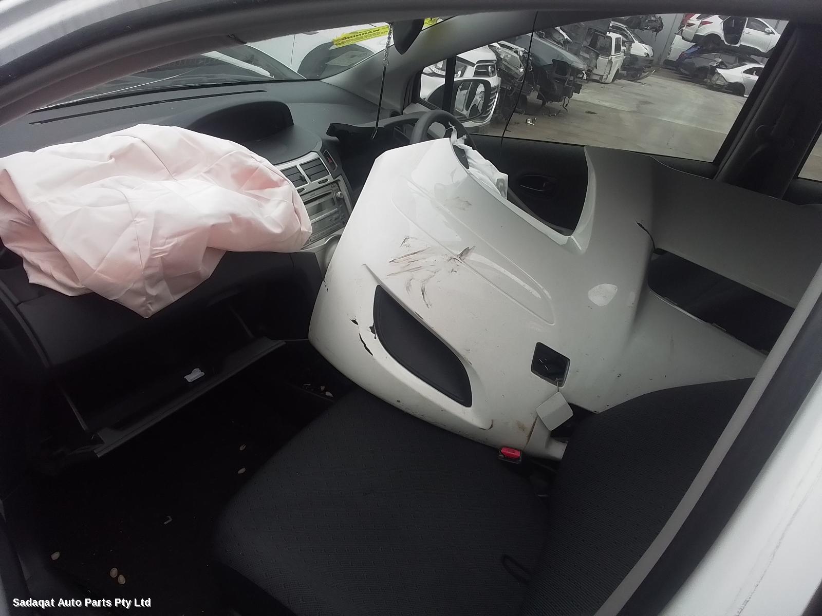 Toyota Yaris Washer Bottle