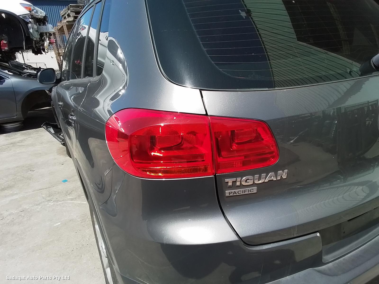 Volkswagen Tiguan Rear Bumper