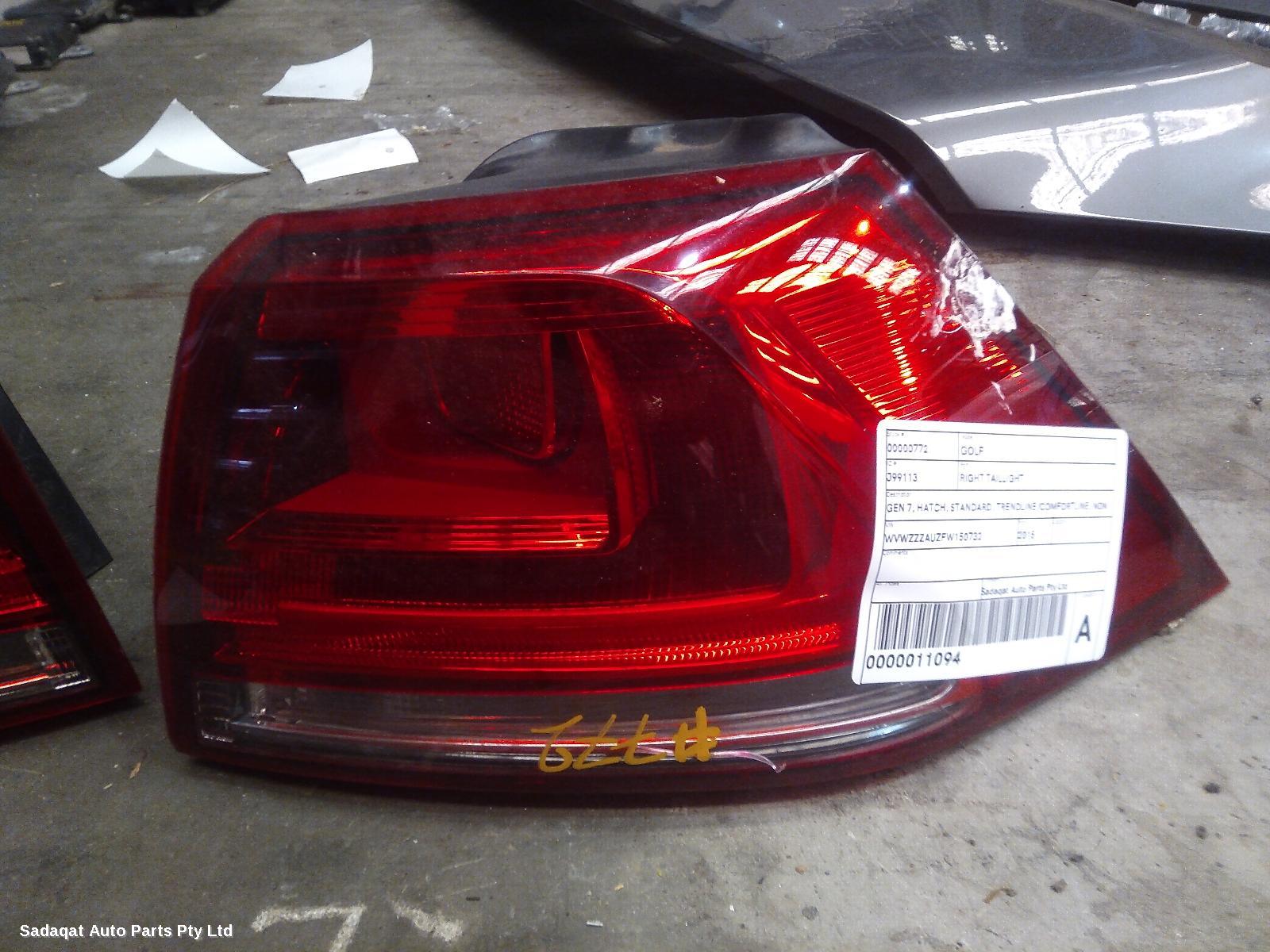 Volkswagen Golf Right Taillight