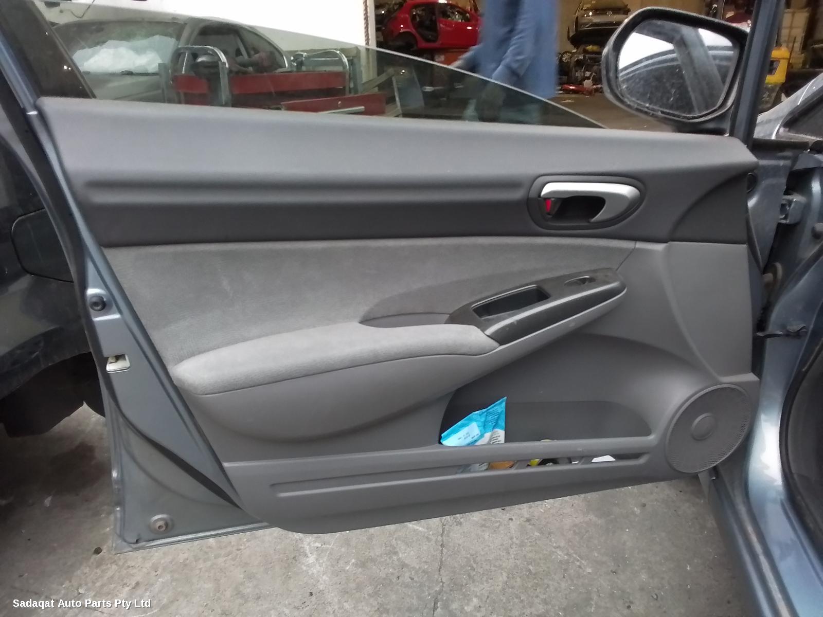 Honda Civic Rear Garnish