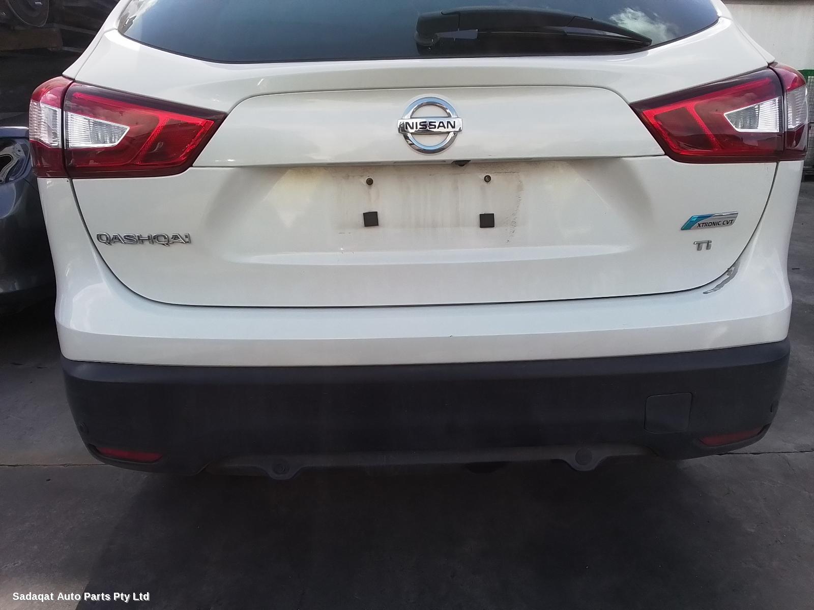 Nissan Qashqai Left Door Mirror