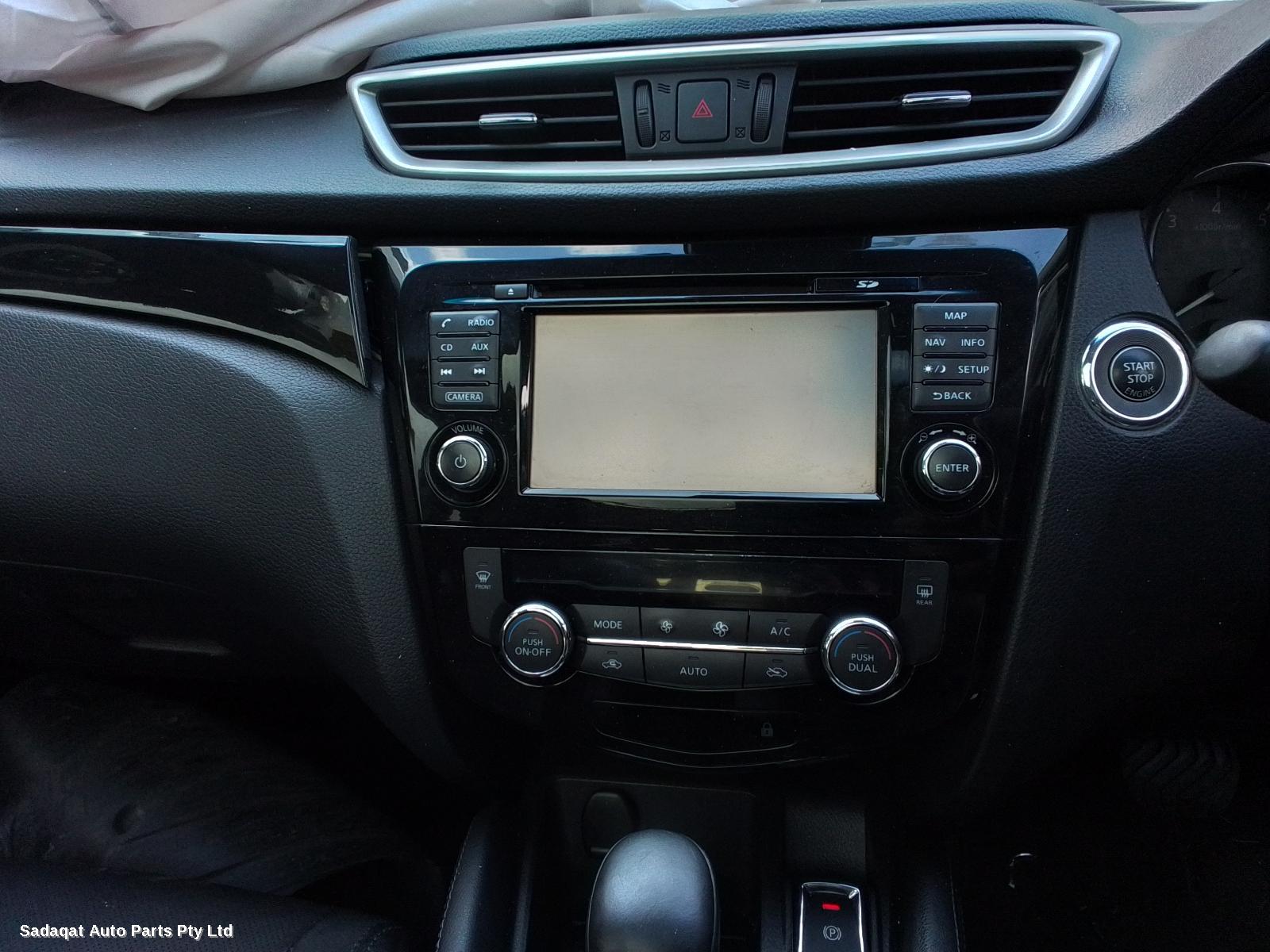 Nissan Qashqai Left Door Mirror