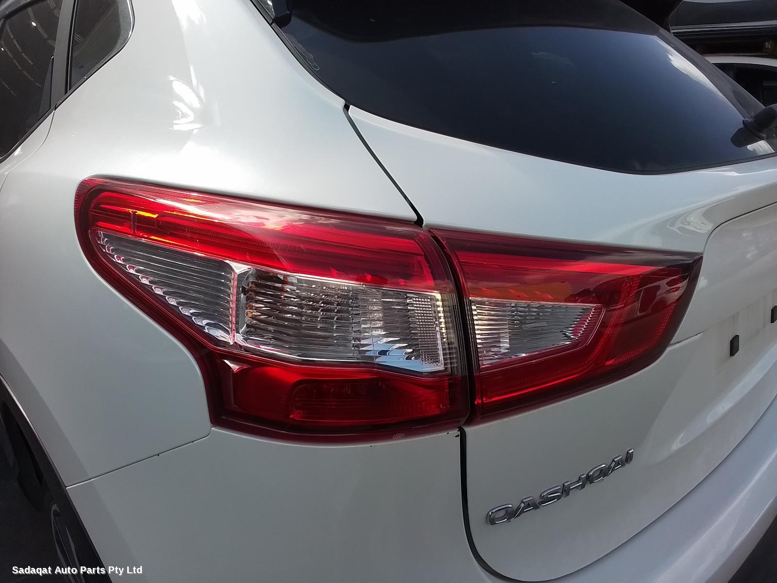 Nissan Qashqai Left Door Mirror