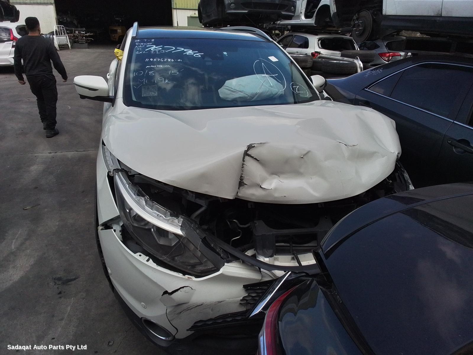 Nissan Qashqai Left Door Mirror