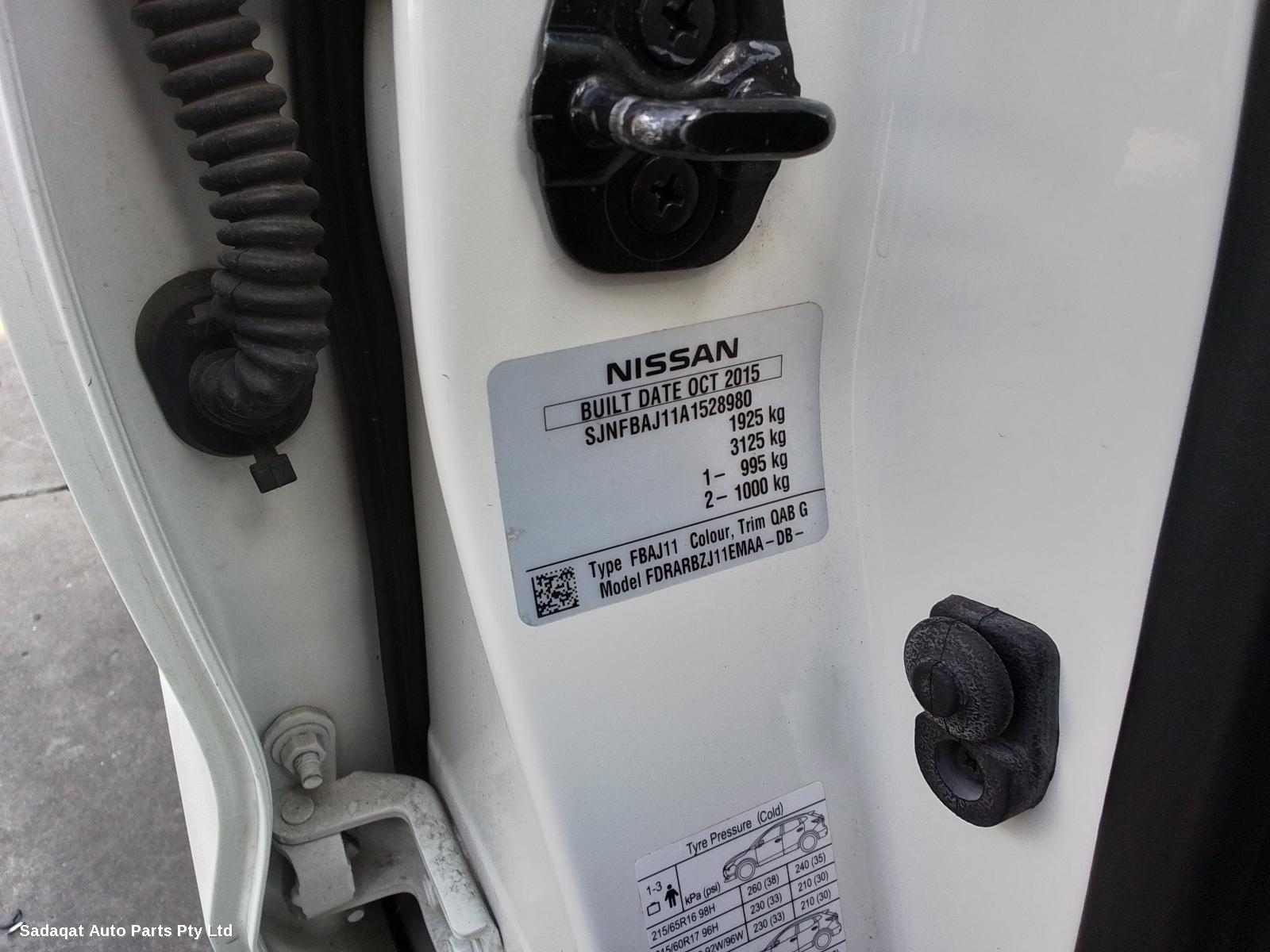 Nissan Qashqai Left Door Mirror