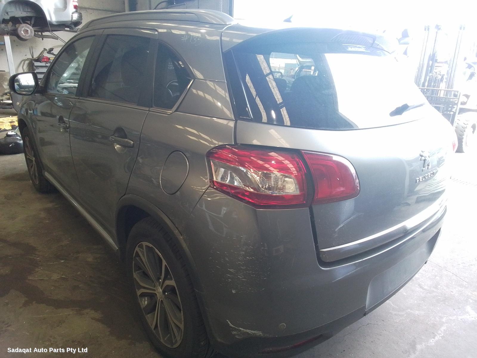 Peugeot 4008 Side Step/skirt