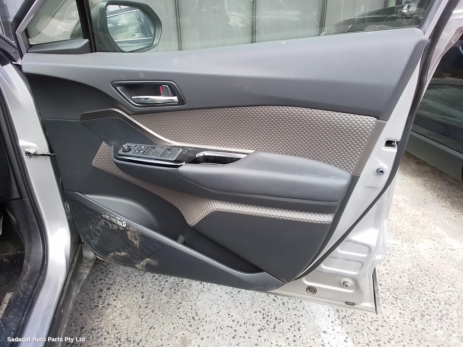 Toyota C-hr R/bar Bracket/reinfo