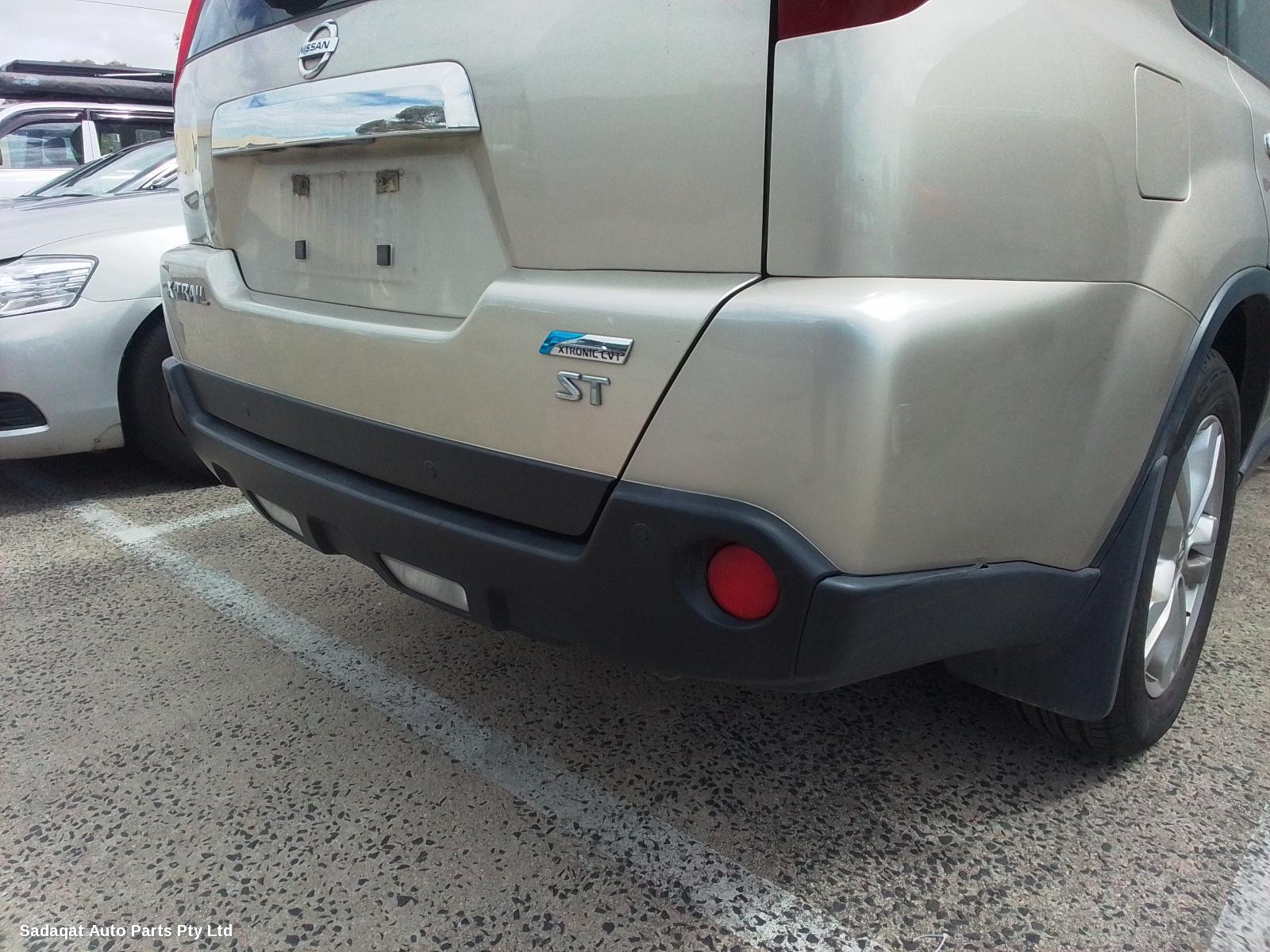 Nissan Xtrail Grille