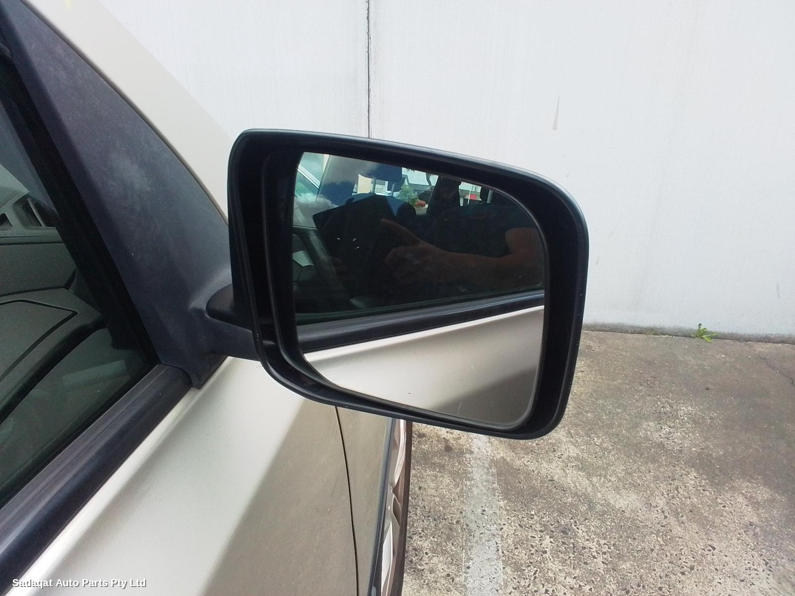 Nissan Xtrail Grille