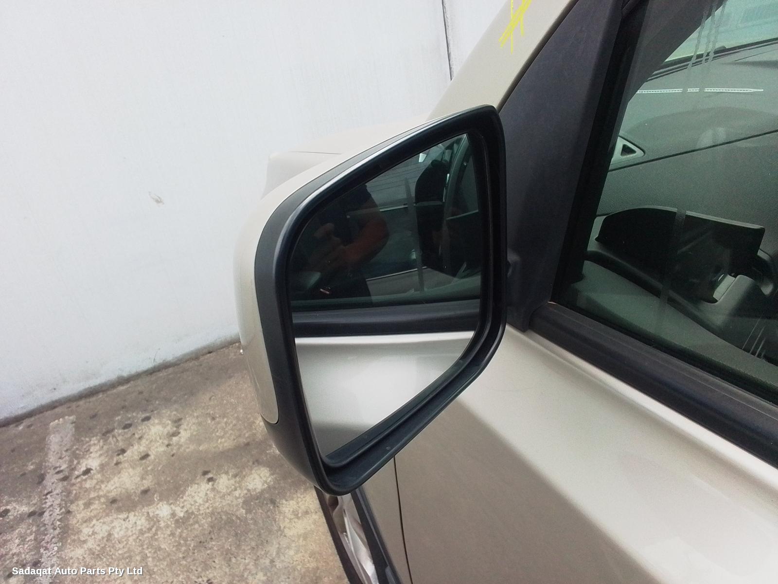 Nissan Xtrail Grille