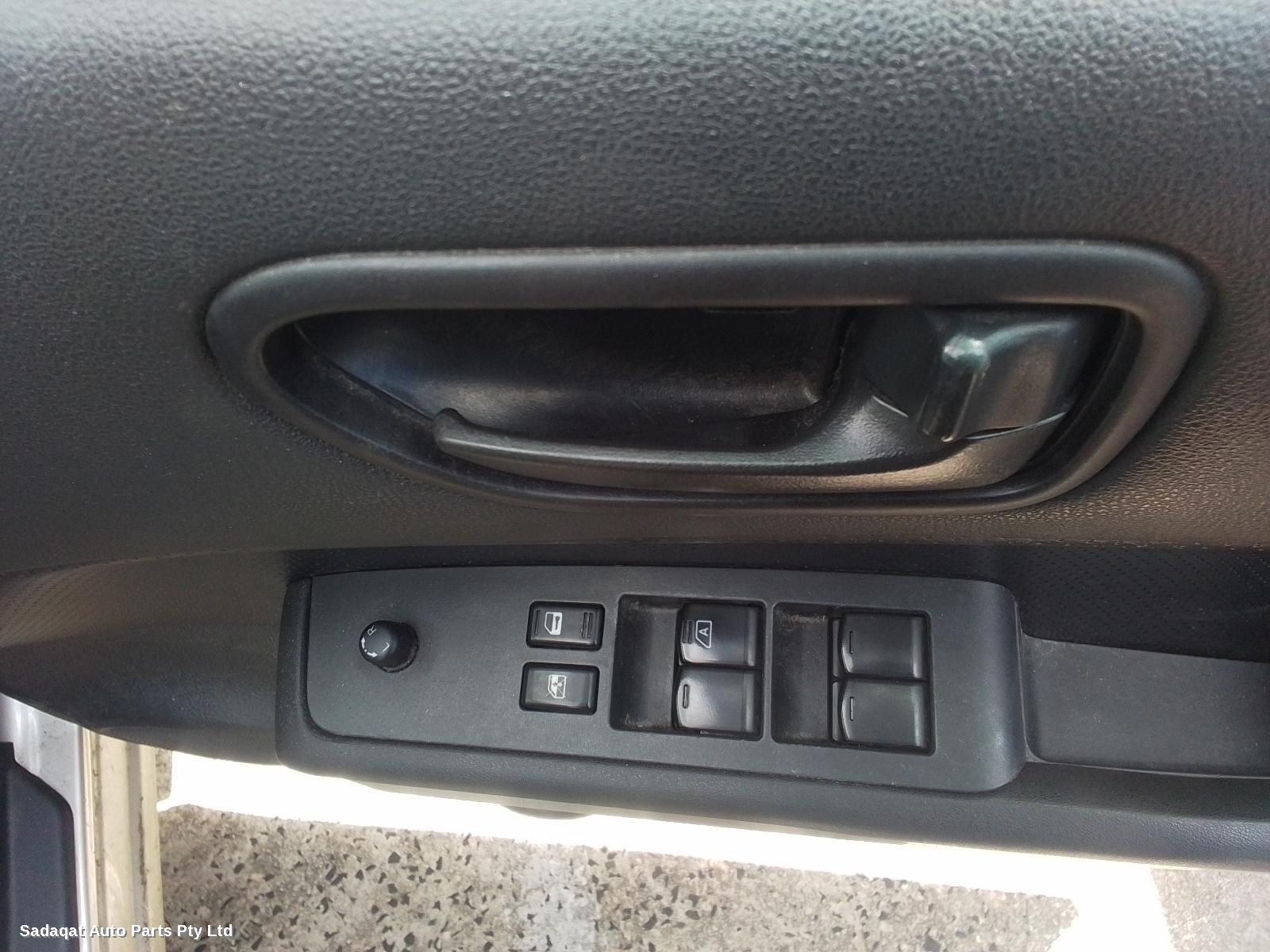 Nissan Xtrail Grille