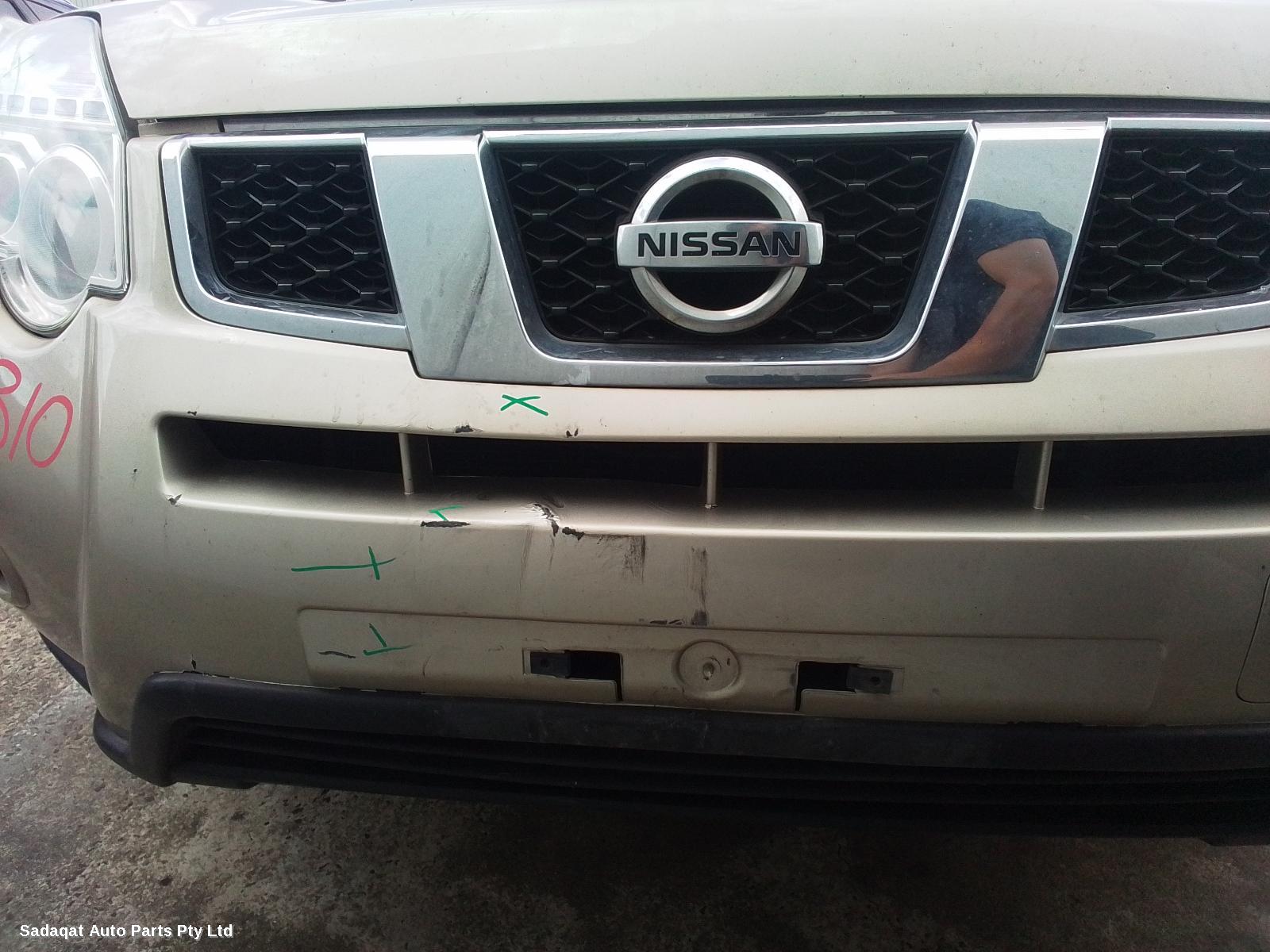 Nissan Xtrail Grille