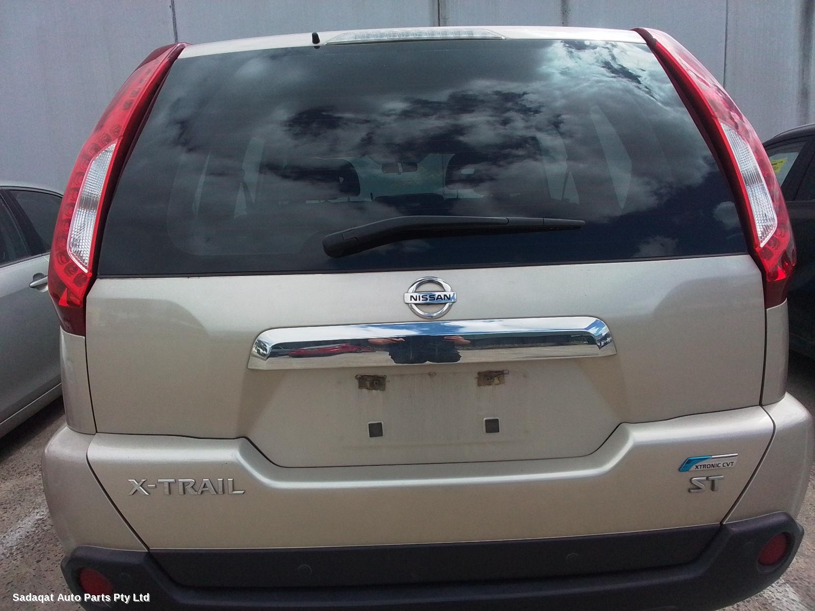 Nissan Xtrail Grille