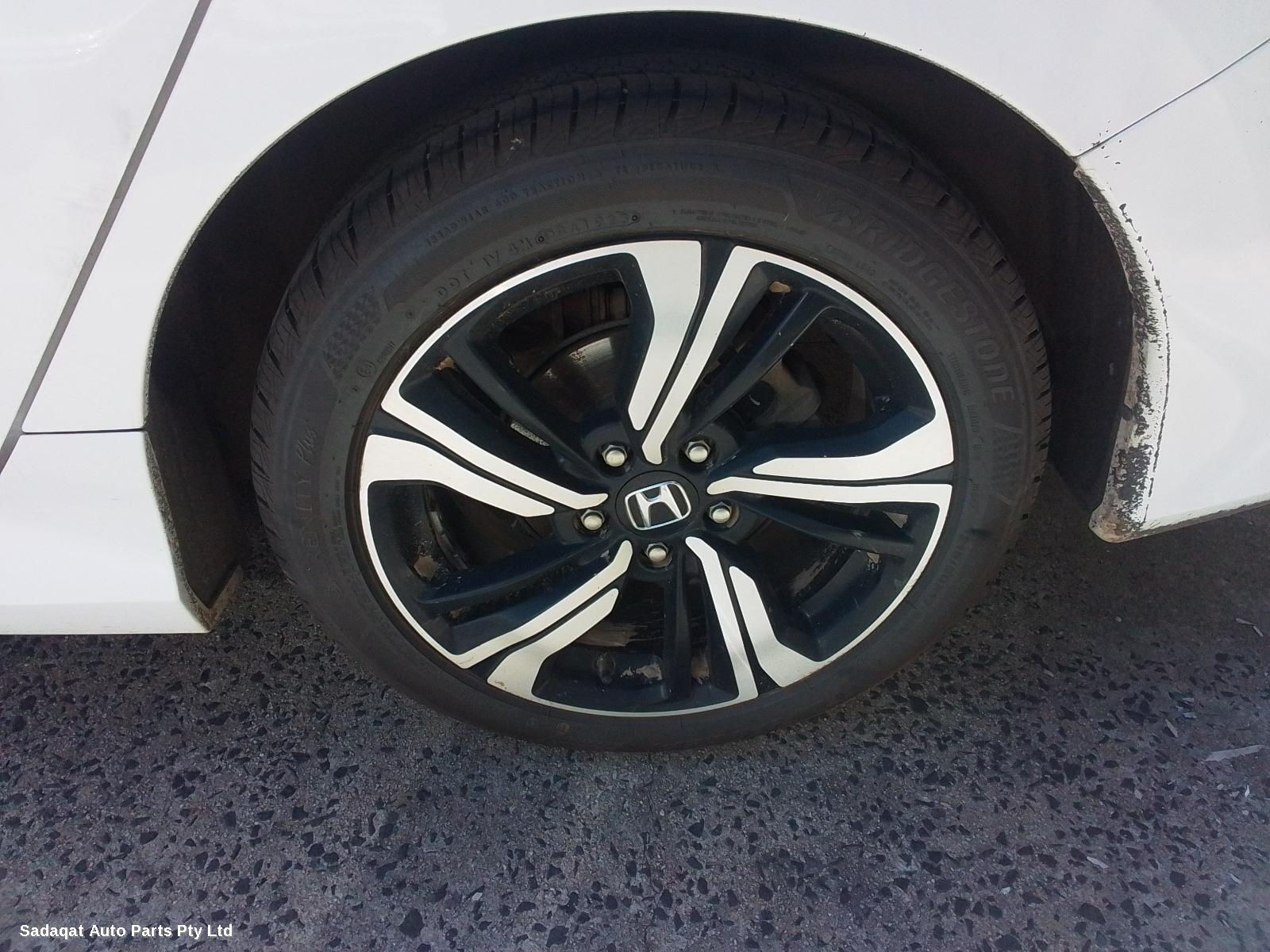 Honda Civic Right_rear_door_sliding