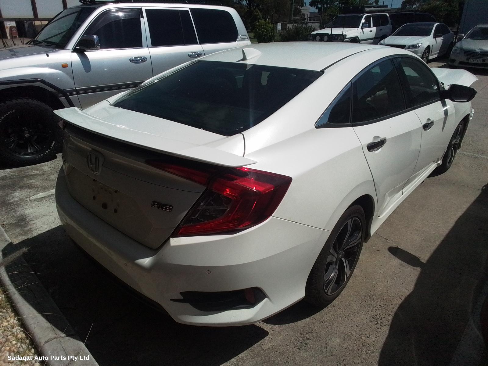 Honda Civic Right_rear_door_sliding