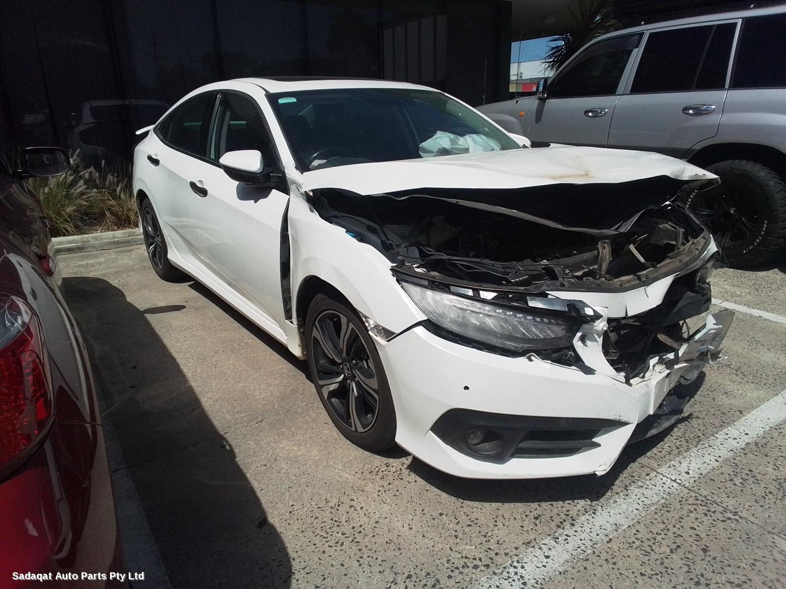 Honda Civic Right_rear_door_sliding