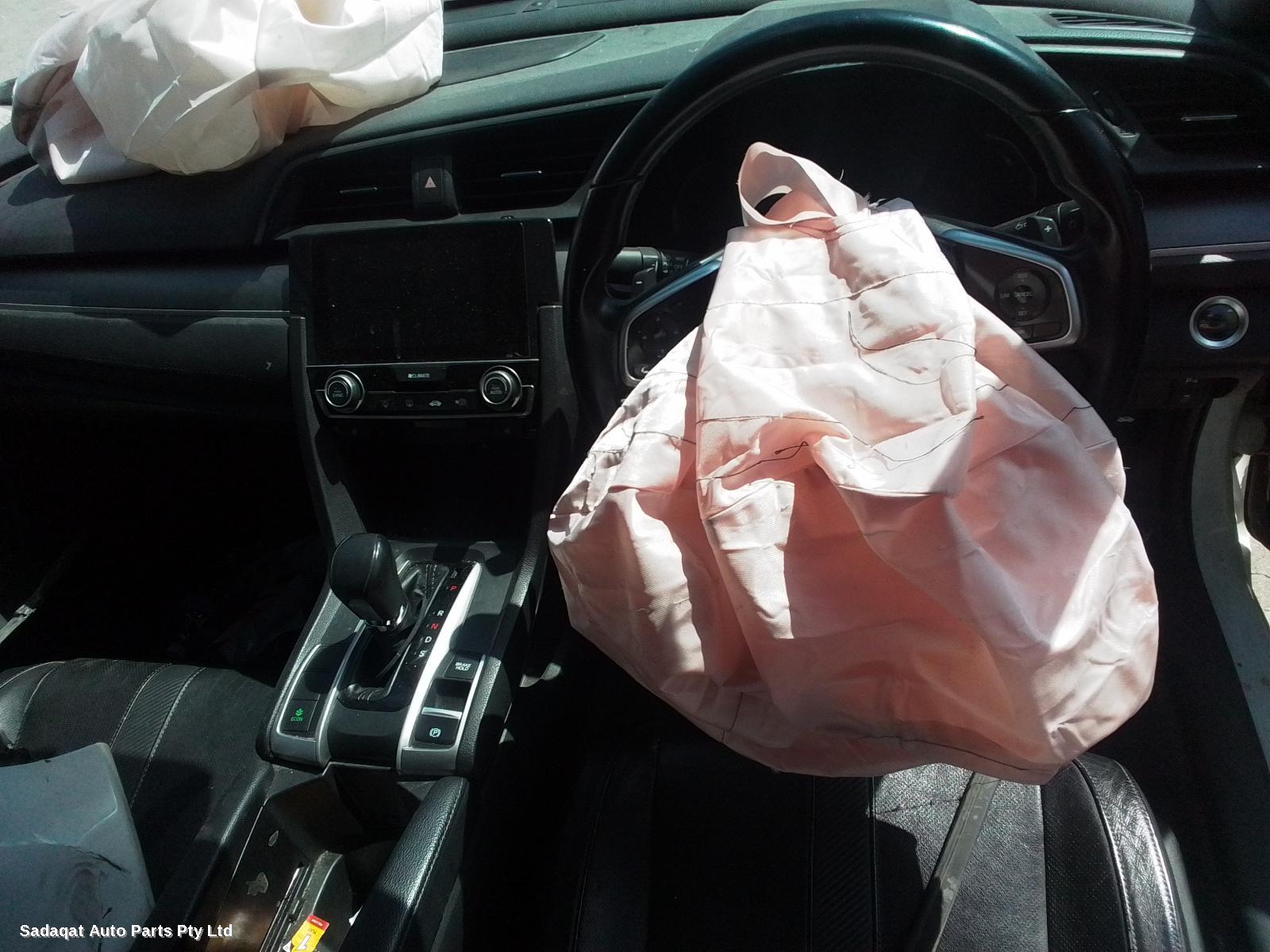 Honda Civic Right_rear_door_sliding