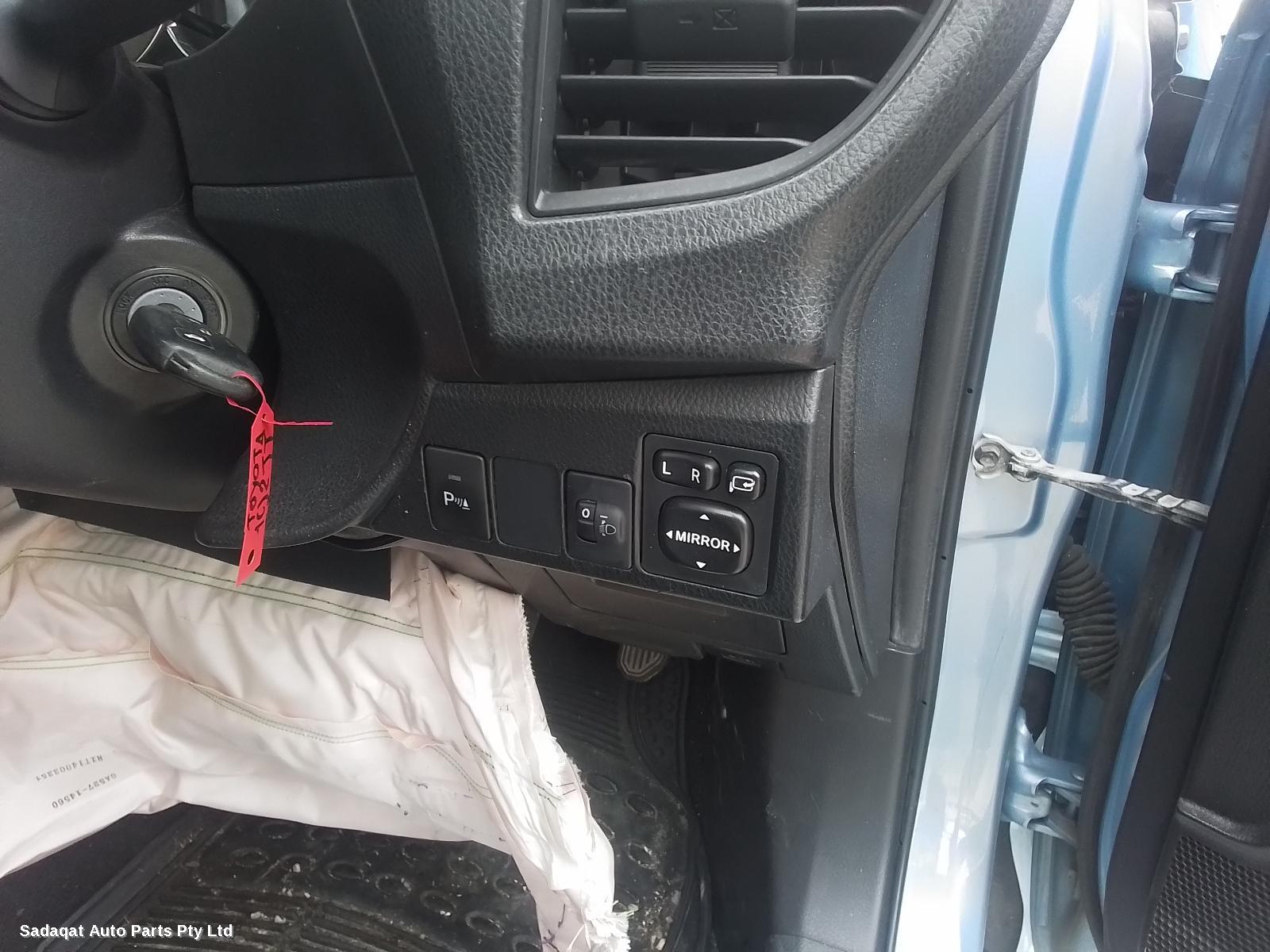 Toyota Corolla Left Front Door