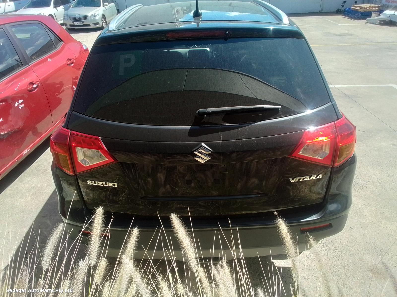 Suzuki Vitara Left Taillight