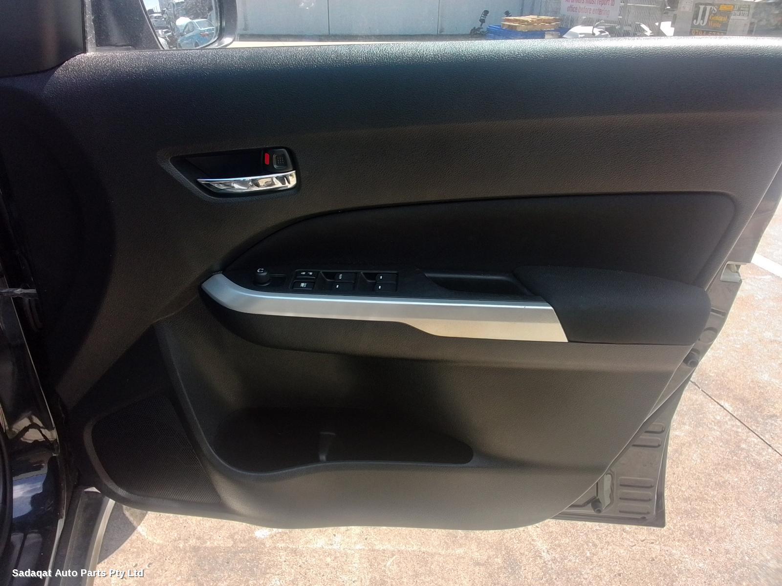 Suzuki Vitara Left Taillight