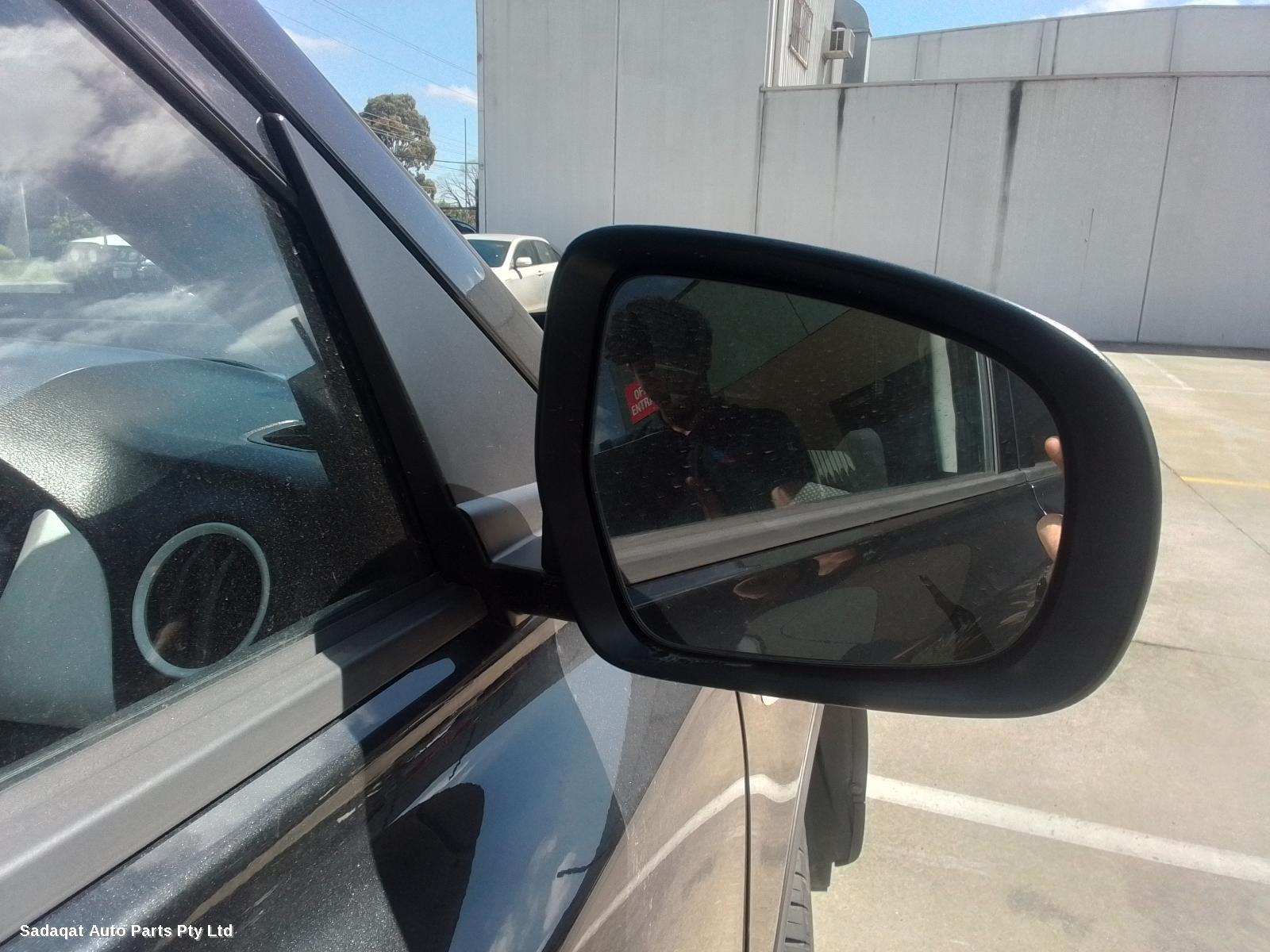 Suzuki Vitara Left Taillight