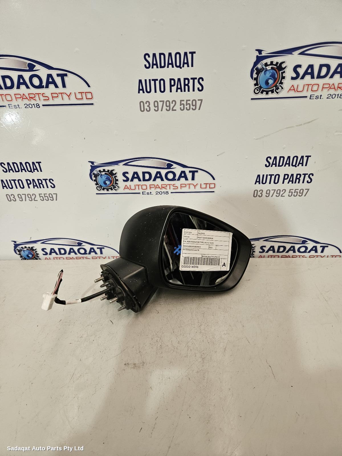 Suzuki Baleno Right Door Mirror