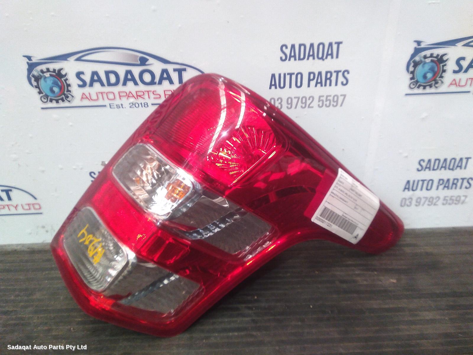 Mitsubishi Triton Right Taillight